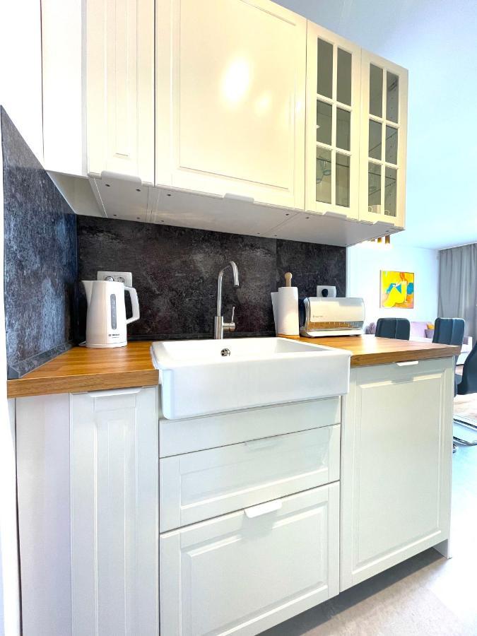 Happy Casa Isola Grande Apartment Изола Екстериор снимка