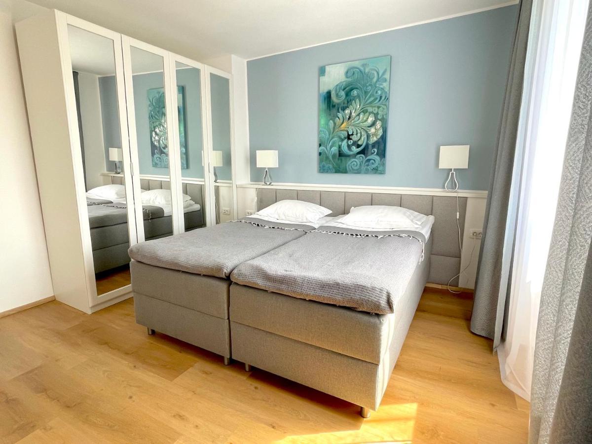 Happy Casa Isola Grande Apartment Изола Екстериор снимка